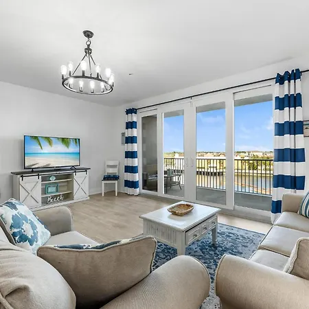 Laketown Wharf 0318
